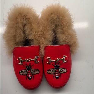 Loa + The boys QUEEN FAUX FUR LOAFER